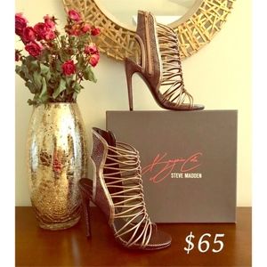 💫Keyshia Cole for Steve Madden Gold Heels
